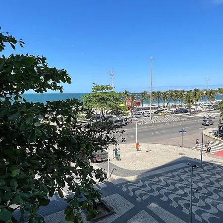 Estúdio Moderno com Vista Oceânica-3